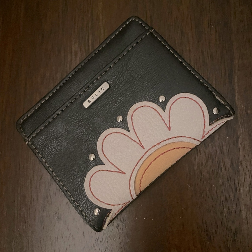 Relic wallet